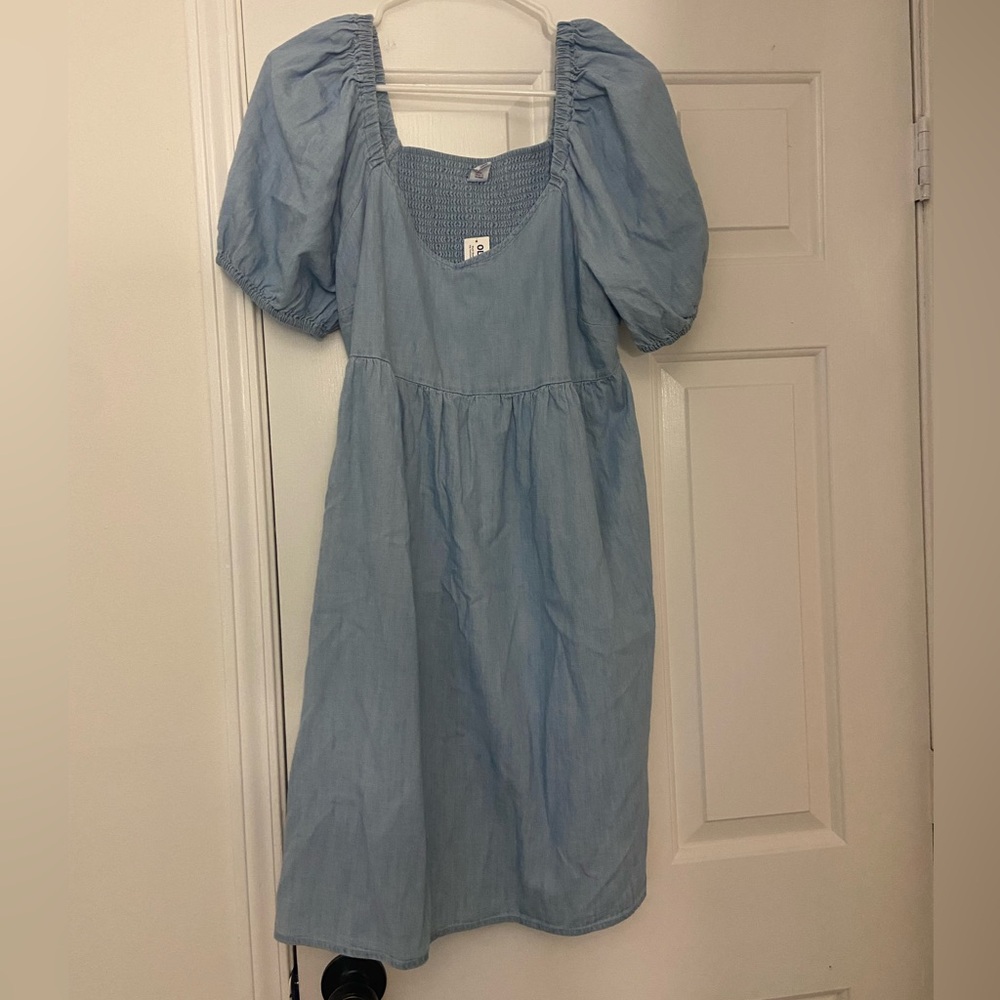 Old Navy Smocked Chambray All Day Fit & Flare Dress | Large | Blue Jean